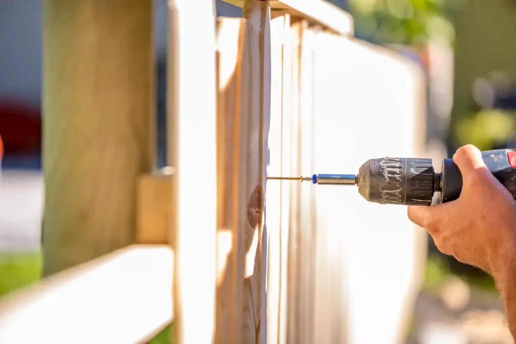 Builders Alexandra professional team handling Fencing Alexandra services.